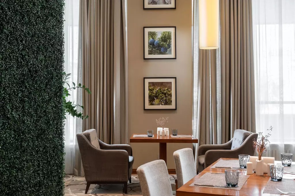 هتل هیلتون گاردن این کرانسنو